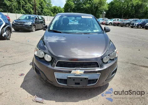 2015 Chevrolet Sonic Lt из США, поврежденный, VIN 1G1JC5SH9F4125052
